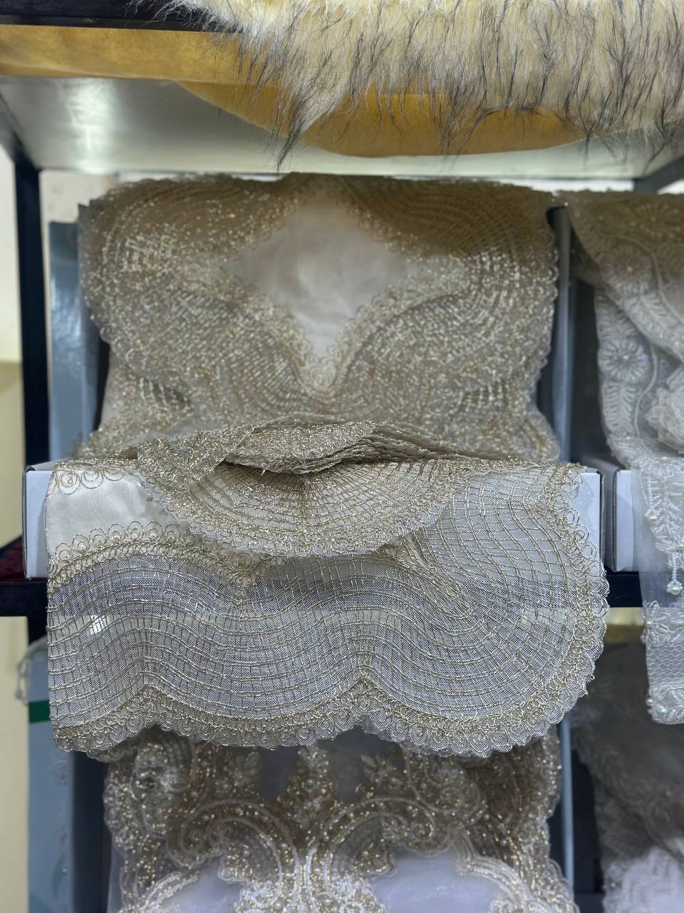 1 طقم مفارش (ليجر) - الصورة 1